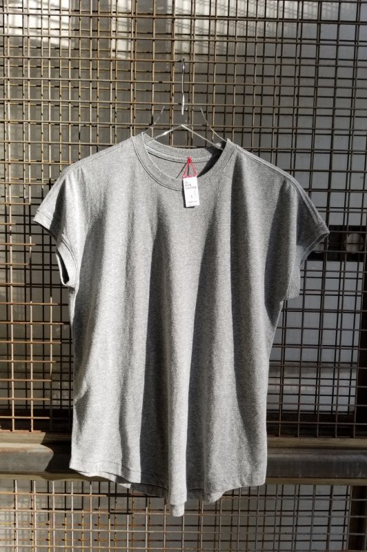 Ease Tee - Heather Grey