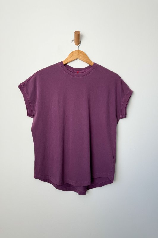 Ease Tee - Plum