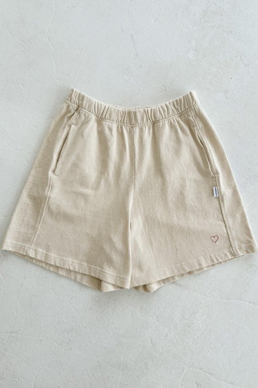 Embroidered Flared Basketball Shorts - Naturel + Heart