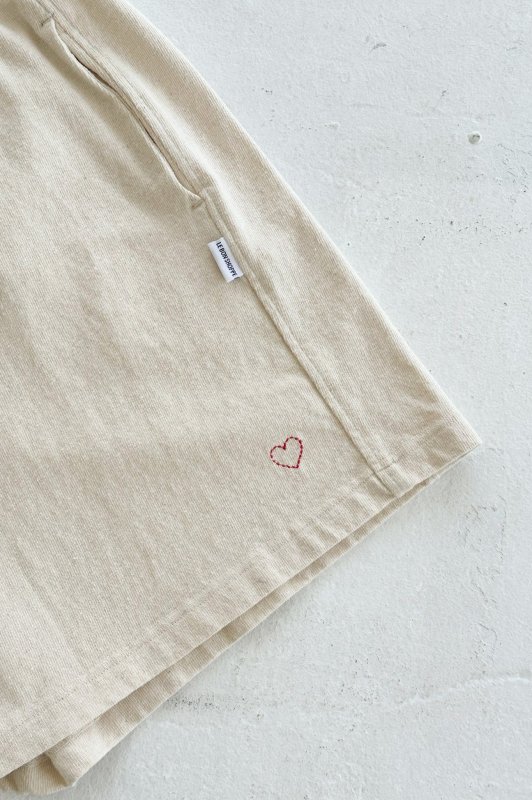 Embroidered Flared Basketball Shorts - Naturel + Heart